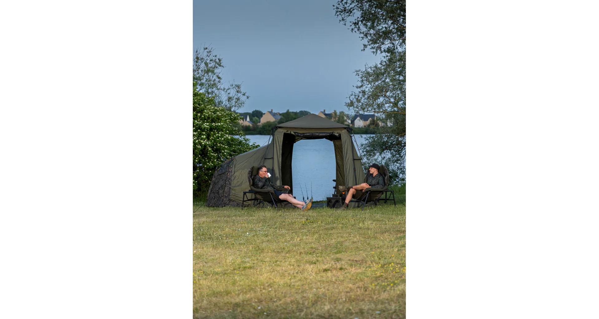 Trakker Bivak Gazebo Pro XXL