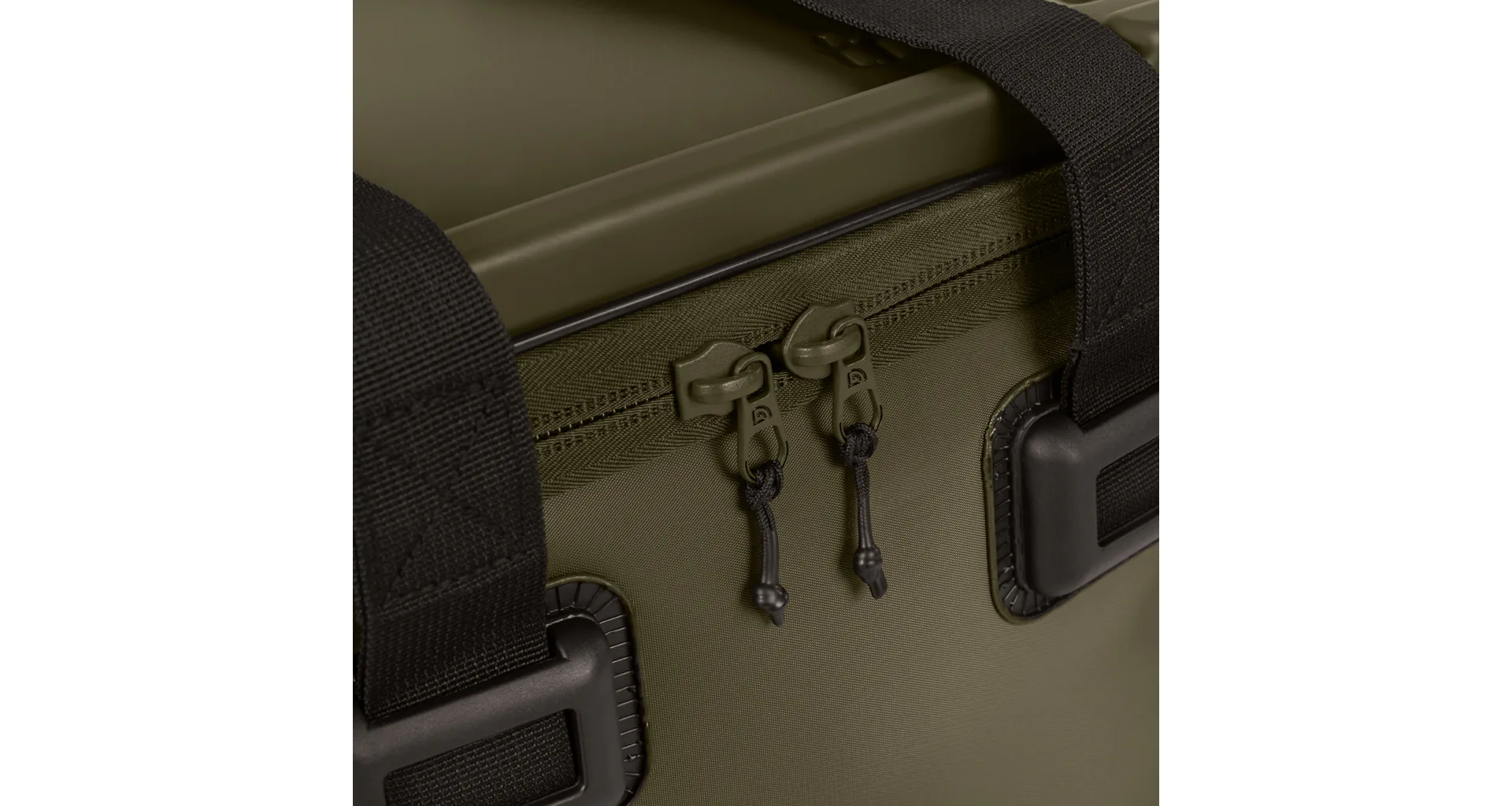 Trakker Voděodolná taška Downpour T1 Carryall S 25L - Green